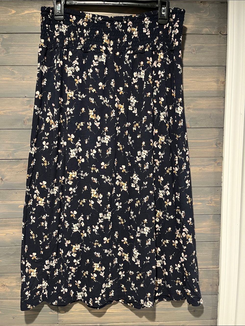 J.Jill Navy Floral Smocked Waist Midi Skirt MP